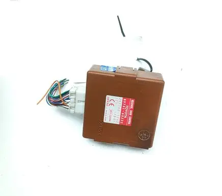 Toyota Land Cruiser (J100) Door central lock control unit/module 8974160232 2513005340