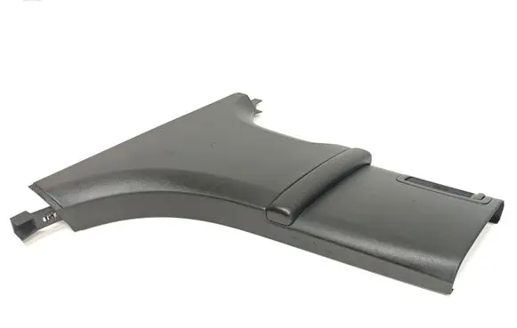 (B) pillar trim (bottom)