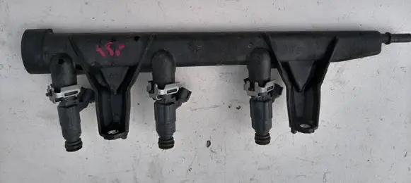 Peugeot 208 I Fuel main line pipe 9676020480