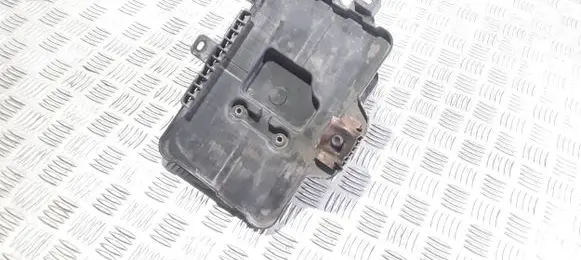 Suzuki SX4 S-Cross Battery tray 7252161M10