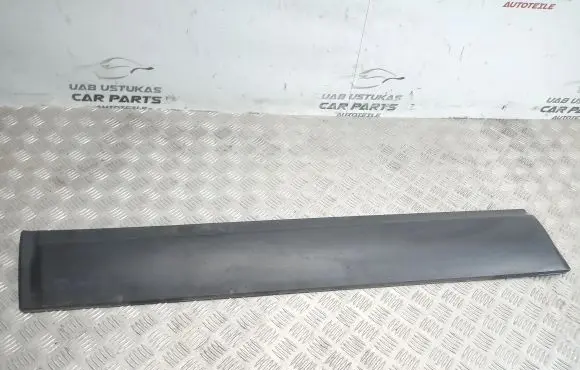 Nissan Qashqai+2 Front door trim (molding) 80871BR01A
