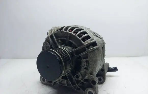 Volkswagen Golf IV Generator/alternator 158392KASACJ
