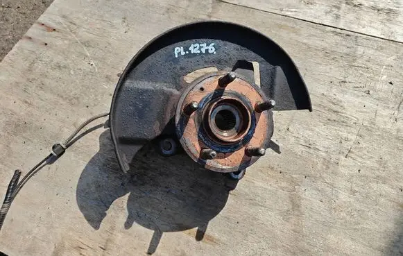 Opel Insignia A Front wheel hub