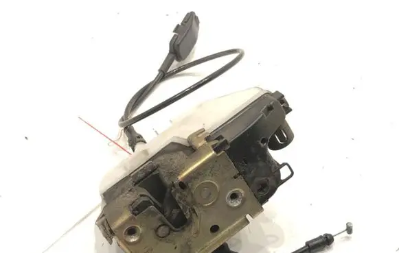 Renault Scenic II - Grand scenic II Front door lock