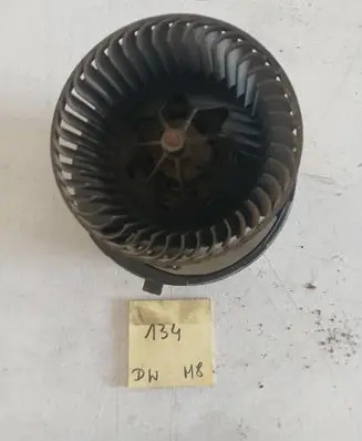 Volkswagen PASSAT B6 Heater fan/blower 3C1820015