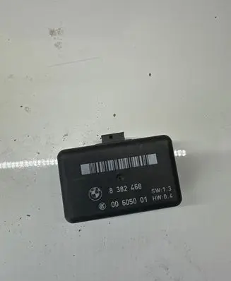 BMW 5 E39 Rain sensor 8382468 00605001