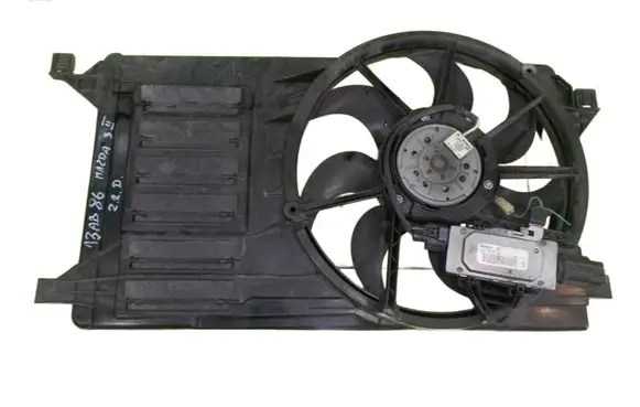 Mazda 3 II Fan set 8V618C607AC
