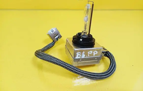Volkswagen PASSAT B6 Xenon bulb 66146