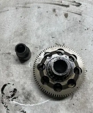 Mercedes-Benz E W212 Timing chain sprocket A6510770512