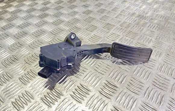 Subaru Outback Accelerator throttle pedal 36010AG140 1988007120