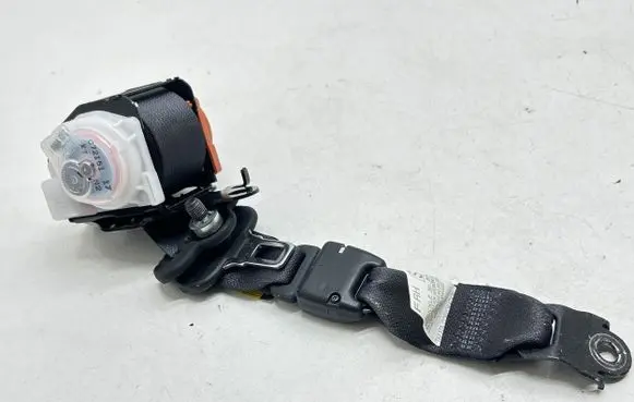 Subaru XV II Middle seatbelt (rear) TKAH0S327 209302 C72151