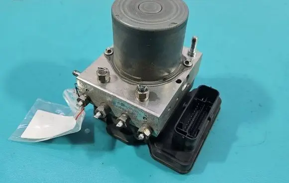 Renault Clio V ABS Pump 0265956794 IMPRK1570753
