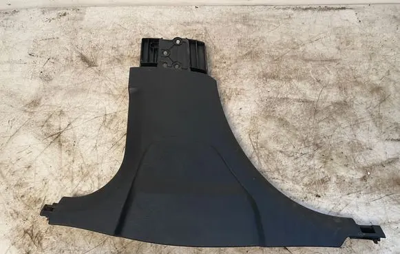 Dodge Charger (B) pillar trim (bottom) 100017180 13178