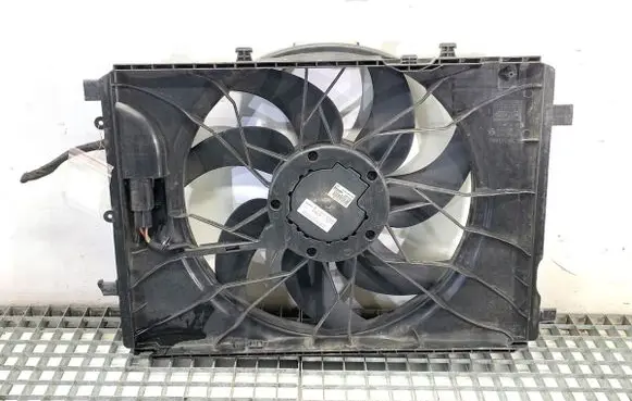 Mercedes-Benz B W246 W242 Fan set A2045000293