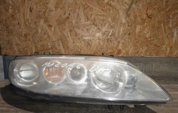 Mazda 6 Headlight/headlamp F014003903