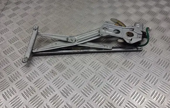 Suzuki Ignis Front door window regulator with motor 83460-76G00