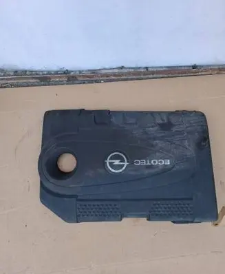 Opel Insignia A Engine cover (trim)