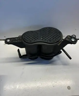 Audi A7 S7 4G Active carbon filter fuel vapour canister 8K0201799G
