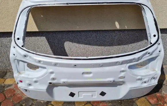 KIA Ceed Tailgate/trunk/boot lid