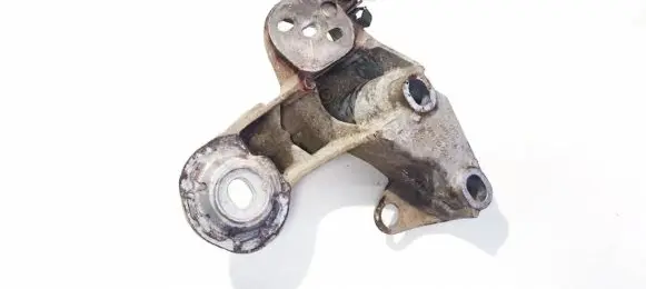 Audi A4 S4 B6 8E 8H Engine mounting bracket 8e0199352f