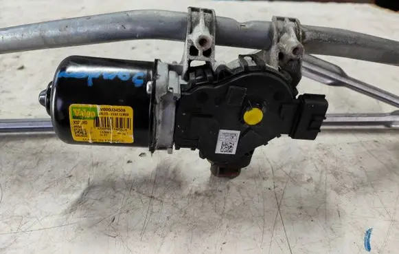 Dacia Sandero Front wiper linkage and motor W000034506
