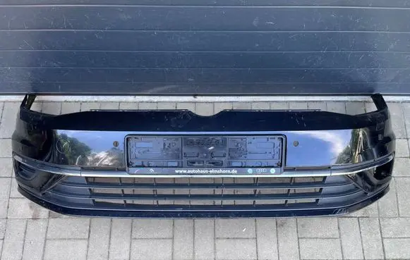 Volkswagen Golf VII Front bumper 5G0807221FL