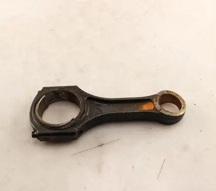 Mercedes-Benz Sprinter W906 Connecting rod/conrod A65100