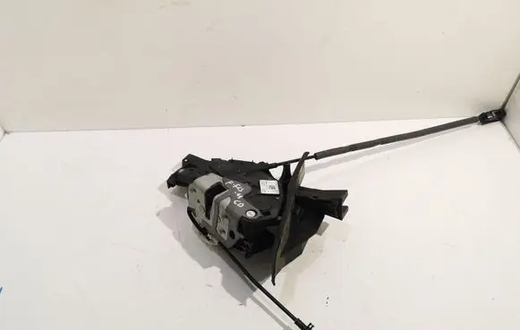 Ford Focus Rear door lock