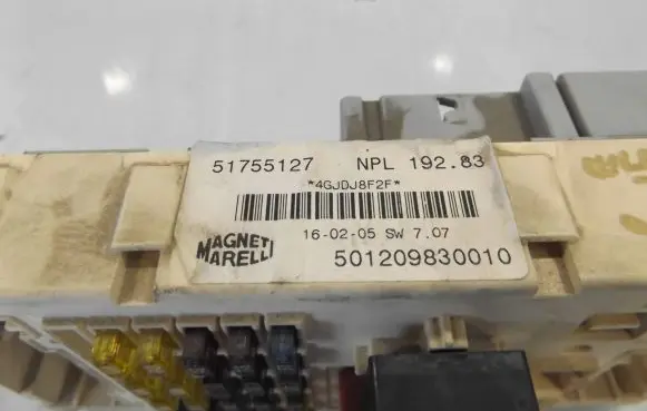 Fiat Stilo Fuse module