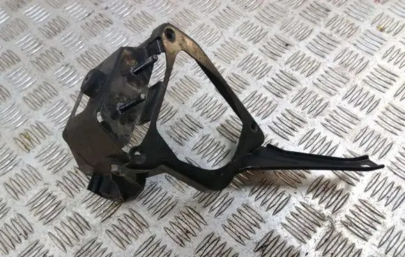 BMW 1 E81 E87 Other engine bay part 6960579
