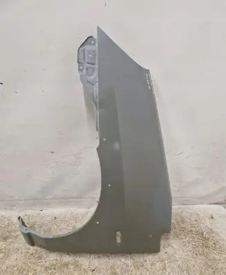 Suzuki Liana Fender