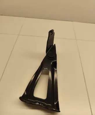 Toyota RAV 4 (XA50) Rear seat guide rail 
