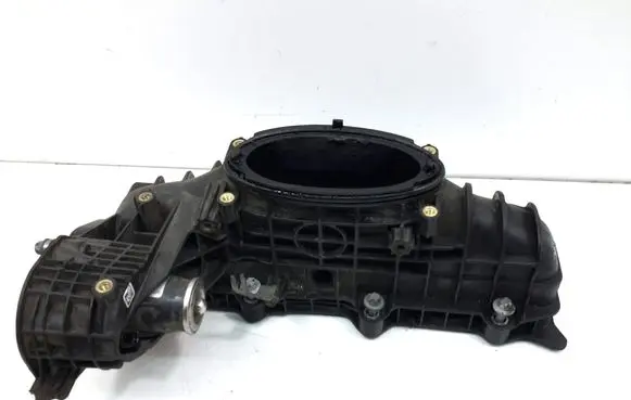Mercedes-Benz B W246 W242 Intake manifold A6510900037