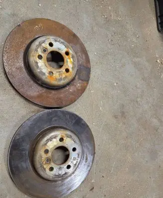BMW 7 G11 G12 Rear brake disc 6860925
