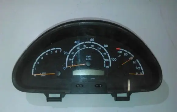 Mercedes-Benz Sprinter W901 W902 W903 W904 Speedometer (instrument cluster) 88311295 87001376