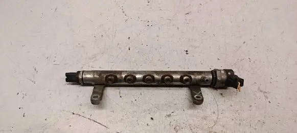 Citroen C-Crosser Fuel main line pipe 9656917280