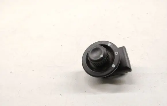 Renault Kangoo II Wing mirror switch 255704649R
