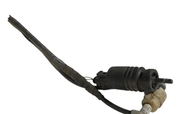 Skoda Yeti (5L) Windscreen/windshield washer pump 1K6955651