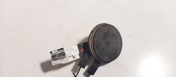 Nissan Tiida C11 Horn signal