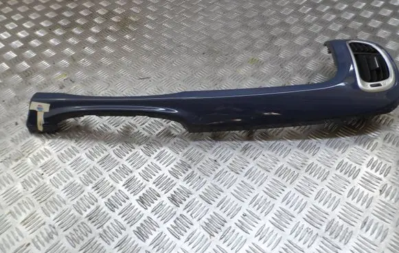 Dashboard side end trim