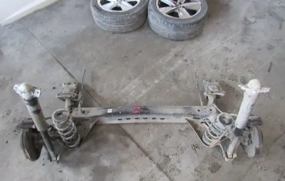Seat Leon (5F) Other rear suspension part Q451Q8996 215MNA