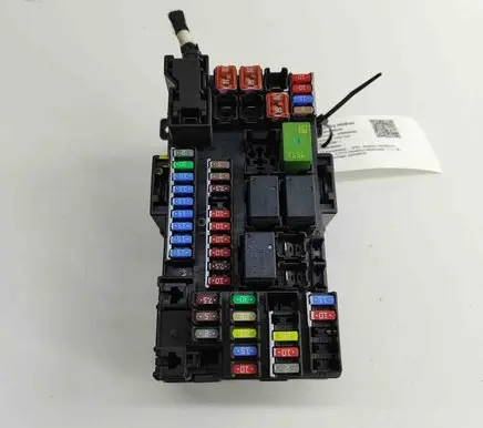 Opel Mokka Fuse module 95263750 1308171445