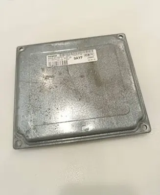 Ford Focus Engine control unit/module 4M5112A650HF 9AYF S118934101F