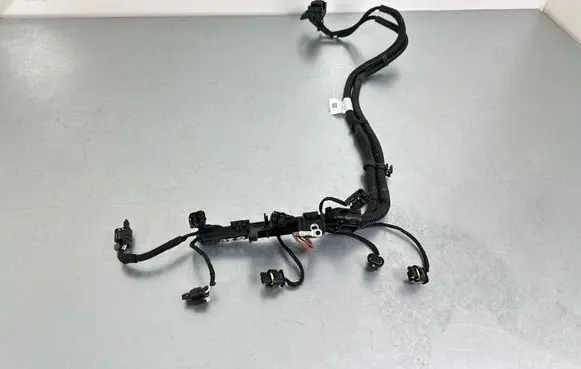 BMW 3 G20 G21 Fuel injector wires 8482361 E1N48A