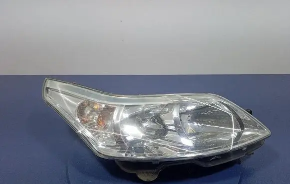 Citroen C4 I Headlight/headlamp 9646893880