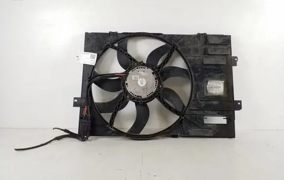 Volkswagen Multivan T5 Radiator cooling fan shroud 7E0121207C
