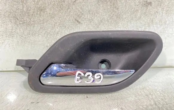 BMW 5 E39 Front door interior handle 8125513