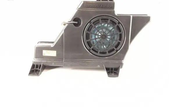 Mercedes-Benz C W204 Parcel shelf speaker 2048202502 A2048202502