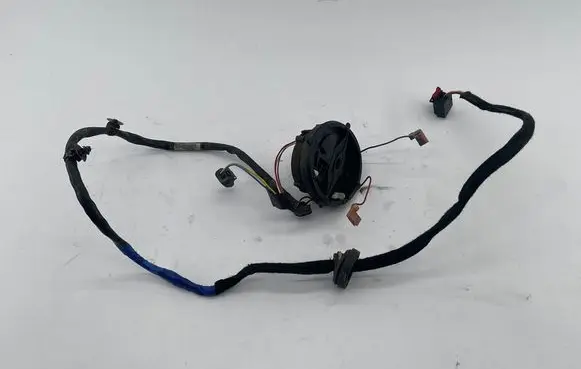 Audi TT TTS Mk2 Front door wing mirror part 8J0959577B