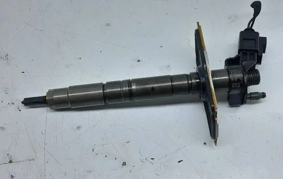 Audi A5 Sportback 8TA Fuel injector 03L130277 0445116030